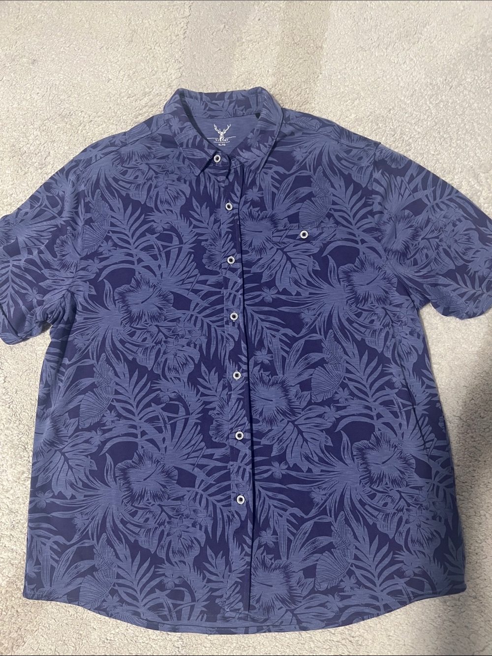 Men's Navy Floral Short-Sleeve Button-Up Shirt
